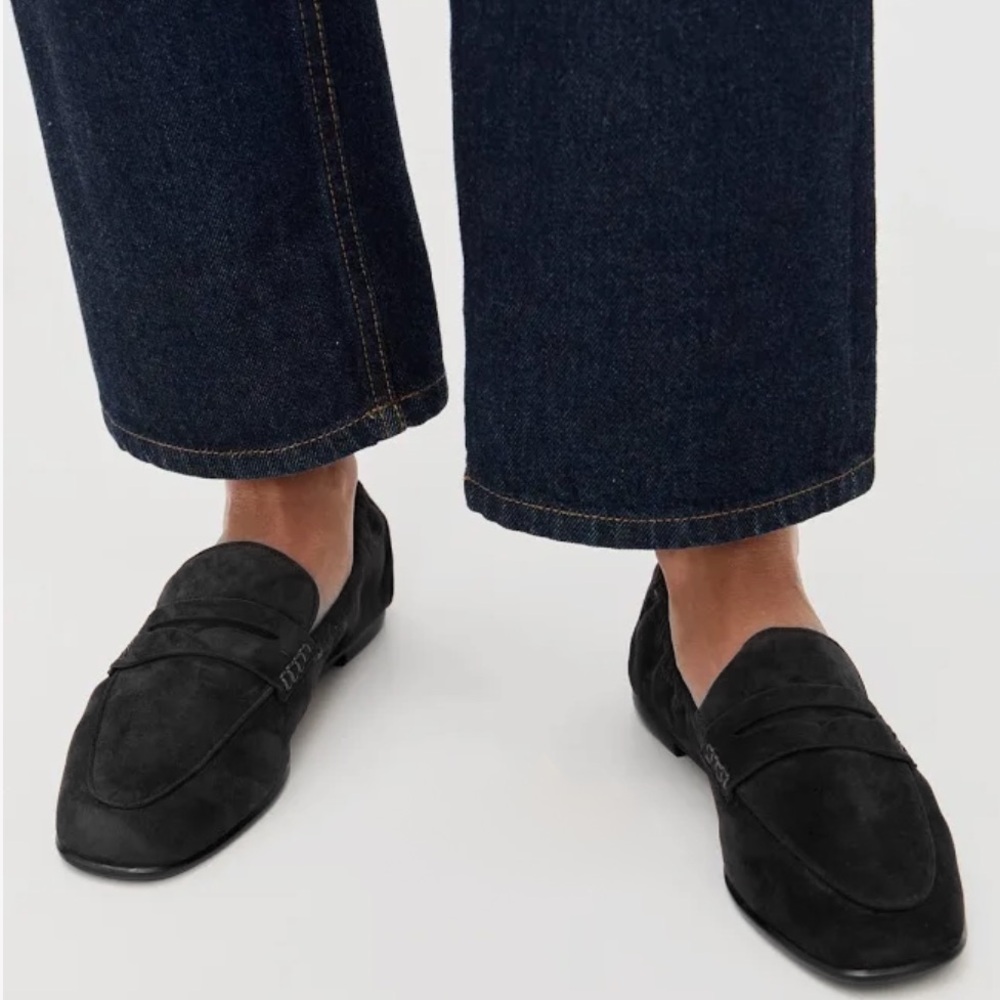 NWOT CHARLES DAVID Italian Black Suede Loafers
